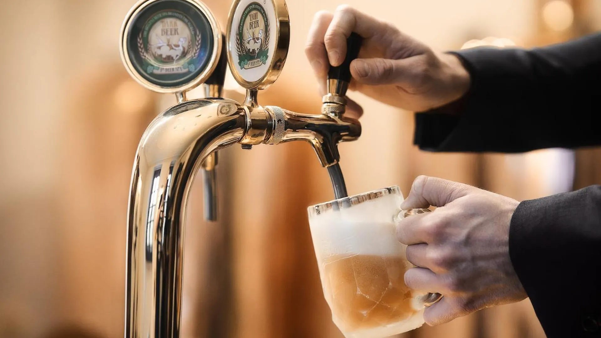 Spa Beerland Chateaux - U Zlate Hrusky / At Golden Pear Prague Czech Republic
